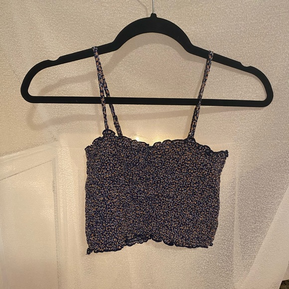 Floral Crop Top - Picture 2 of 2